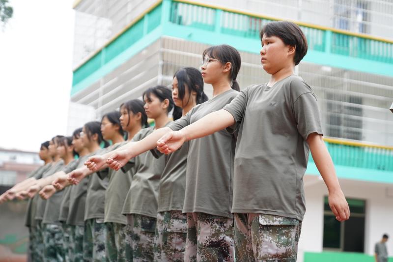 启德励志教育学校 展现不一样的自我