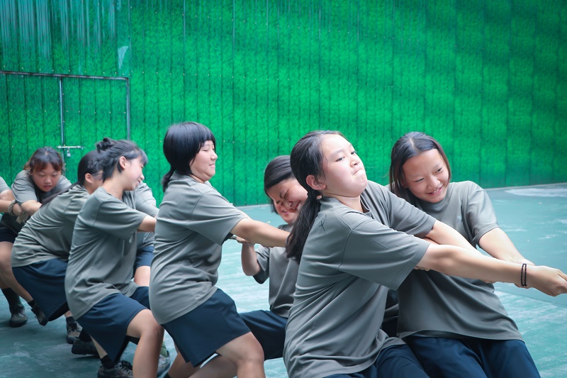 启德周末活动日，孩子们尽情挥洒汗水