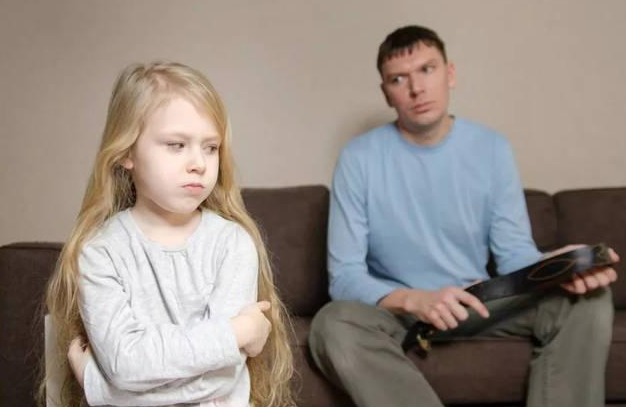 孩子撒谎屡教不改怎么办？如何管教叛逆期的孩子？